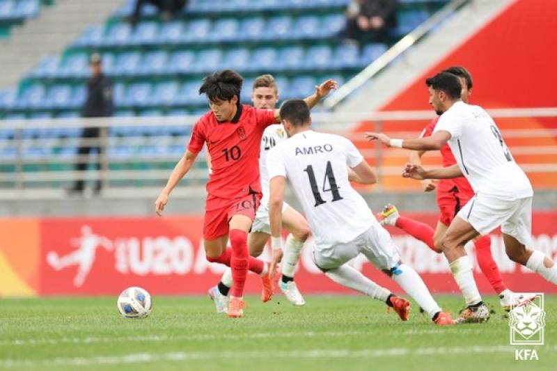 كوريا الجنوبية تفوز على الأردن وتنفرد بصدارة المجموعة الثالثة ببطولة كأس آسيا للشباب