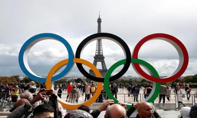 بريطانيا تطالب رعاة الأولمبياد بتأييد حظر مشاركة رياضيي روسيا وبيلاروس