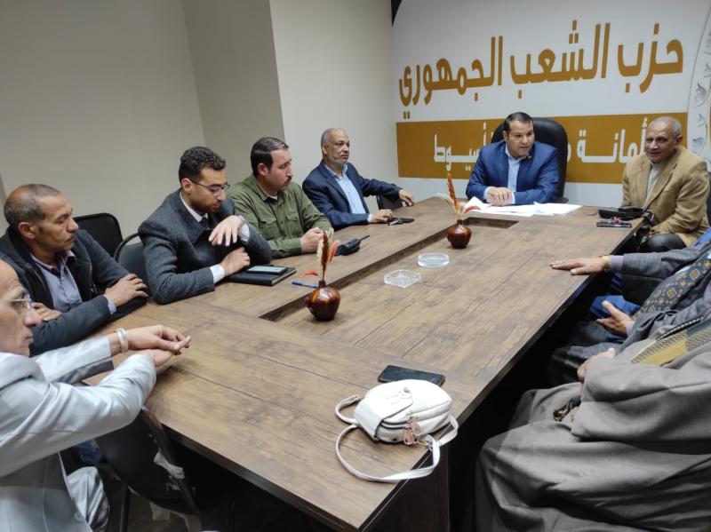 حزب الشعب الجمهوري بأسيوط يعقد إجتماعاً تنظيمياً لأمانة القبائل العربية
