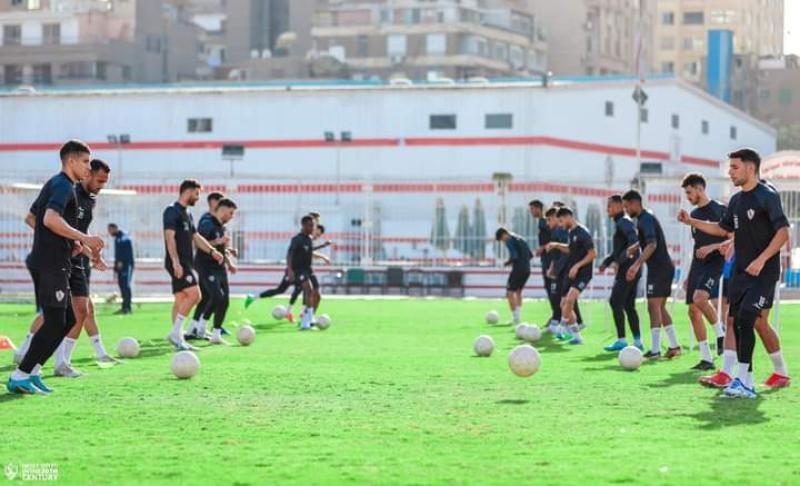 الزمالك يستأنف تدريباته الجماعة إستعدادًا لمواجهة شباب بلوزداد الجزائري في دوري الأبطال