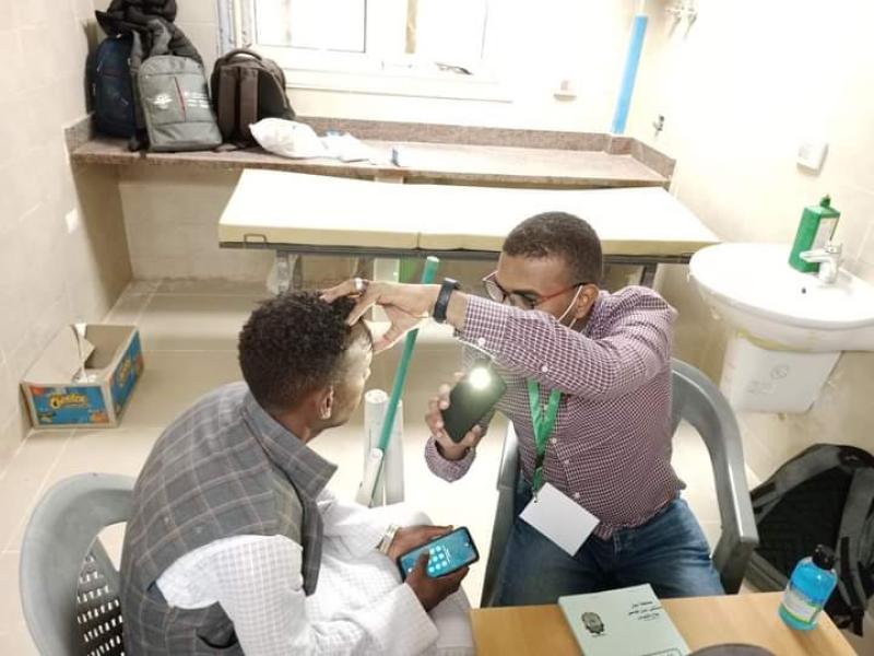 جامعة أسوان تنظم قافلة طبية إلى قرية العلاقى