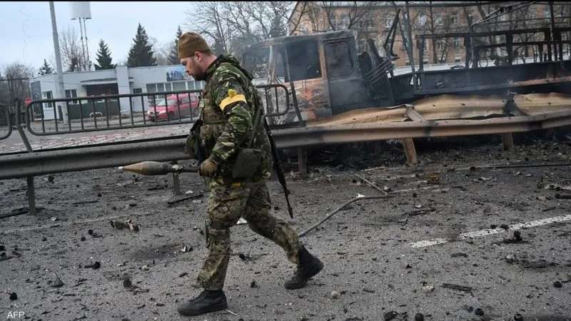صورة لأحد المرتزقة في باخموت شرقي اوكرانيا