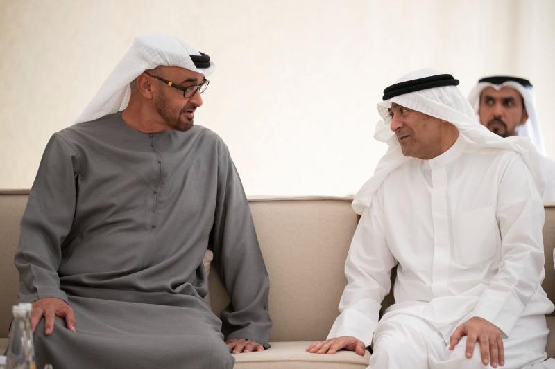 رئيس دولة الإمارات يستقبل الأمين العام لمجلس التعاون الخليجي