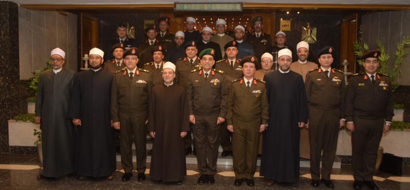 القوات المسلحة تحتفل بذكرى انتصارات العاشر من رمضان