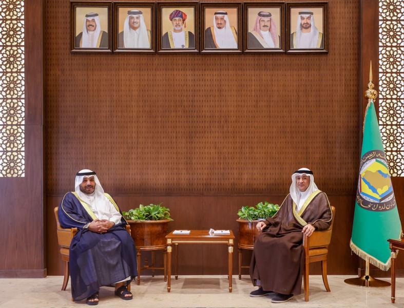 الأمين العام لمجلس التعاون الخليجي يستقبل سفير دولة الكويت لدى المملكة العربية السعودية