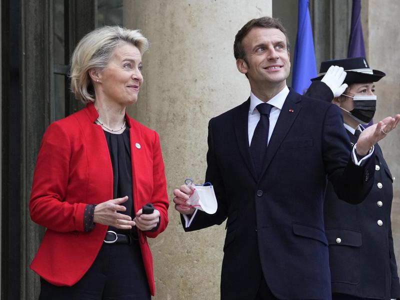 الرئيس الفرنسي  يزور الصين لمناقشة الأزمة الأوكرانية وتعزيز العلاقات الاقتصادية