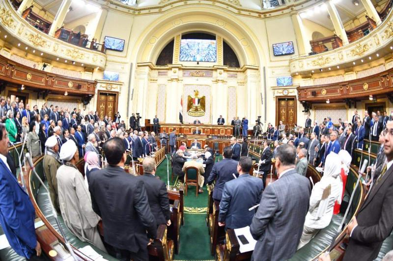 رئيس مجلس النواب يهنئ الرئيس السيسي  بذكرى تحرير سيناء