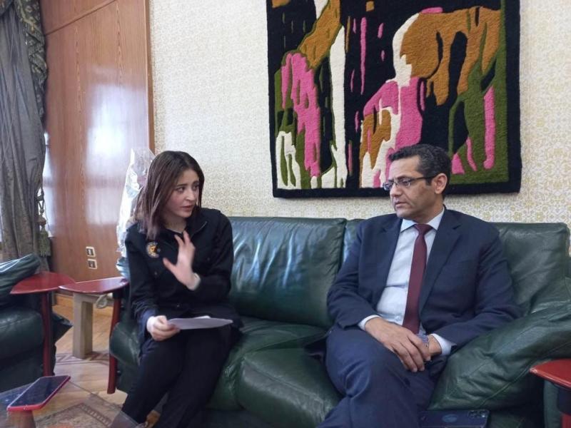محررة النهار مع نقيب الصحفيين