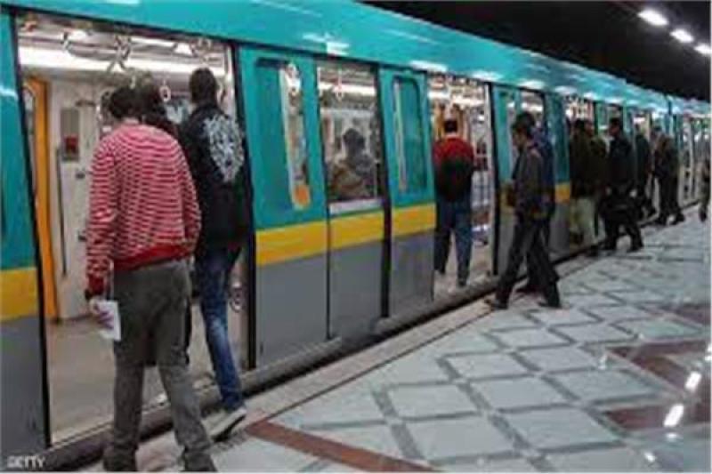 مترو الأنفاق يكشف تفاصيل توقف حركة القطارات بمحطة حلوان بالخط الأول
