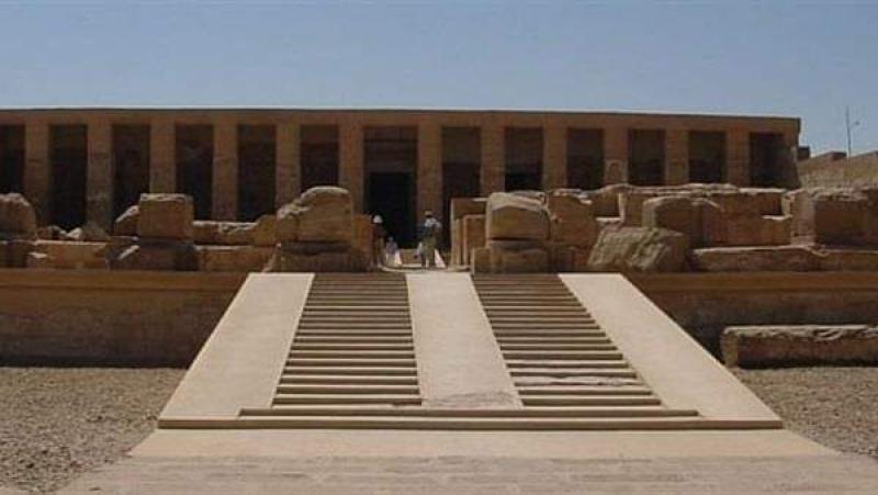 شاهد.. معبد أبيدوس من أهم المراكز الحضارية على مدار التاريخ المصري القديم