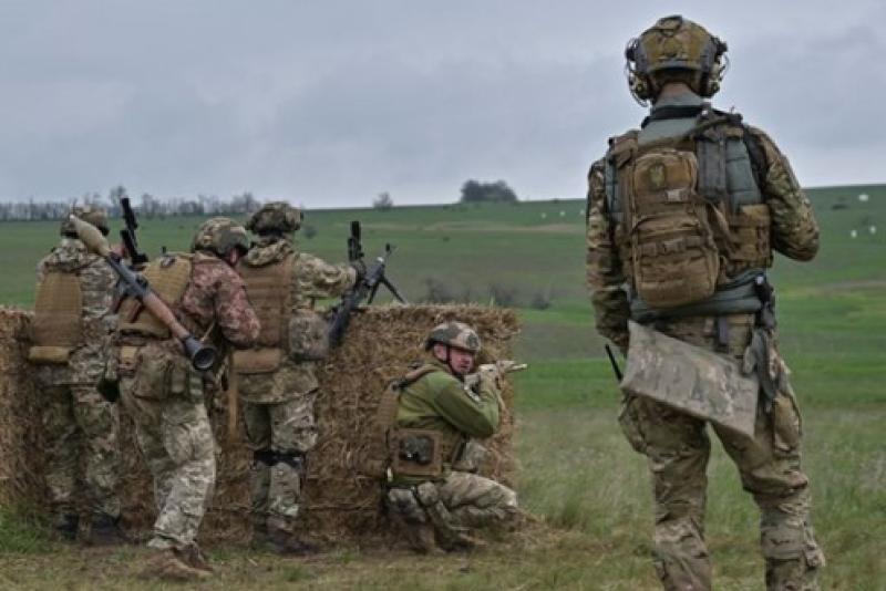 ”صراع أوكرانيا” يكشف مدى حاجة واشنطن إلى تطوير استراتيجيتها العسكرية