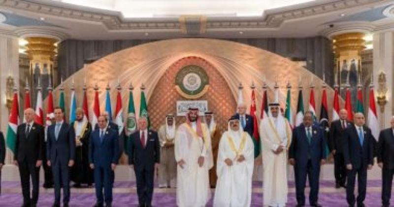 صورة للقادة العرب في قمة جدة العربية