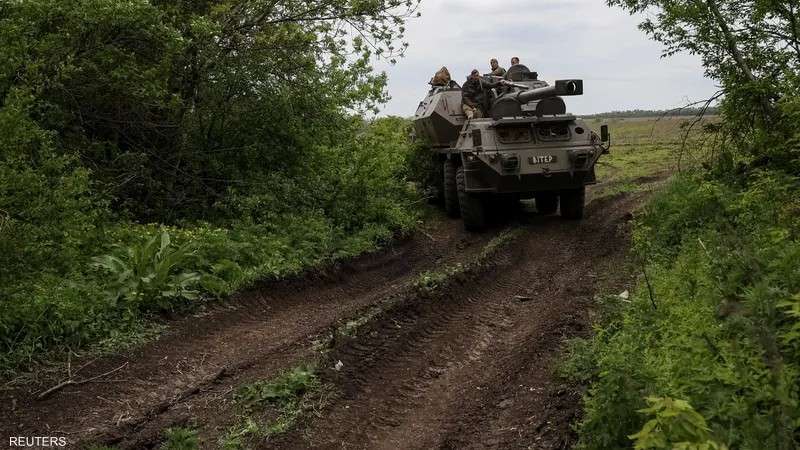 قوات روسية في بيلجرود علي الحدود مع اوكرانيا