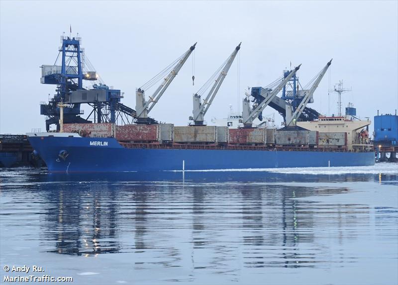 تصدير 44 ألف طن فوسفات عبر ميناء سفاجا إلى إندونيسيا