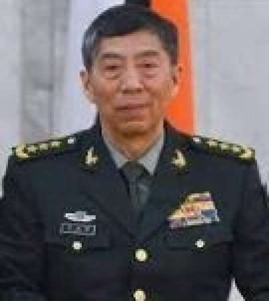 لي تشانج فو وزير الدفاع الصيني 