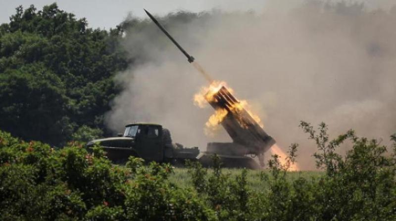سلطات دونيتسك :القوات الأوكرانية استهدفت بلدة جورويفكا بخمسة قذائف من أنظمة الصواريخ متعدد الإطلاق