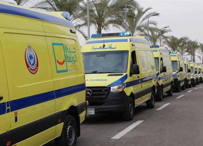 إصابة موظف وطالب في حادث تصادم بقرية صفط الخمار في المنيا
