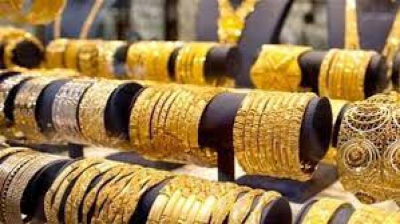 «ذهب مصر»: 10 جنيهات تراجعًا في أسعار الذهب خلال منتصف تعاملات الجمعة