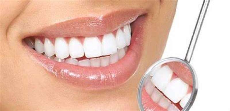 أطعمة ضرورية لتعزيز صحة الأسنان
