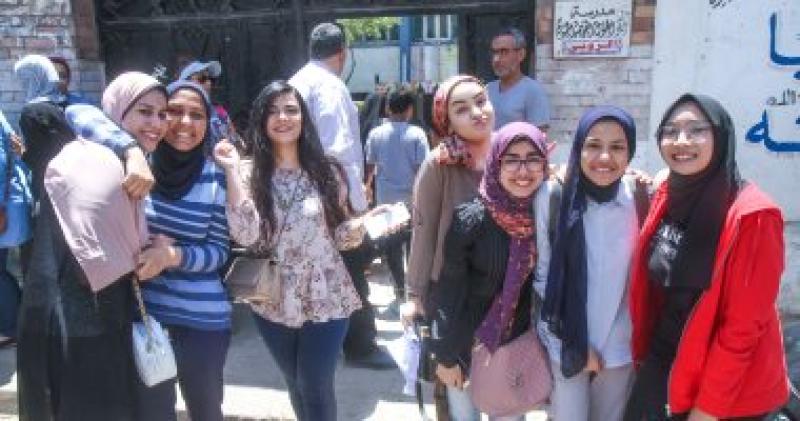 ائتلاف أولياء أمور مصر: امتحان اللغة الألمانية والفرنسية واضح في مستوى الطالب المتوسط