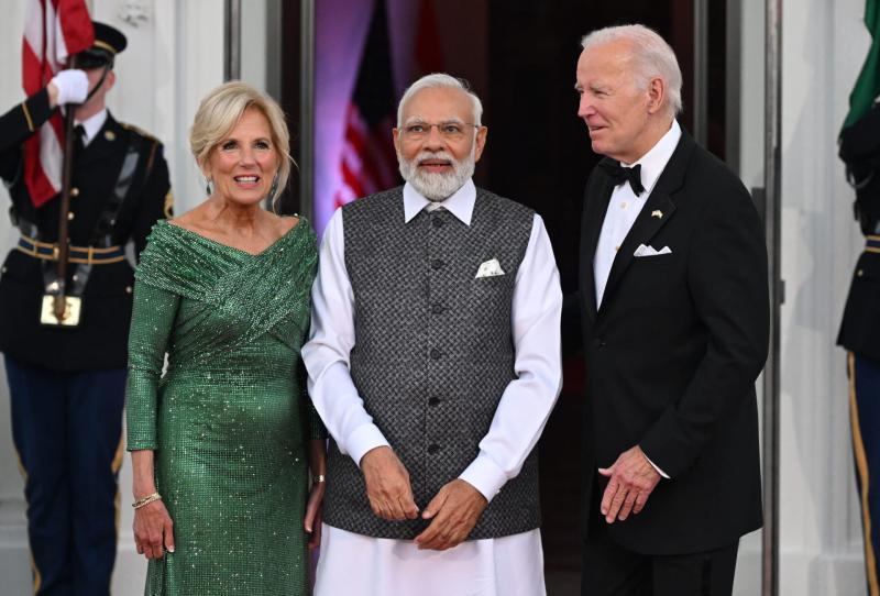 بايدن مع رئيس وزراء الهند