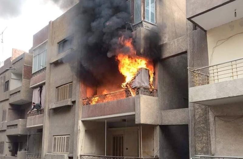 الحماية المدنية تسيطر على حريق هائل بشقة سكنية في مدينة المنيا