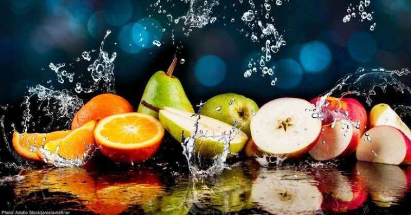 أطعمة غنية بالماء ضرورية في فصل الصيف