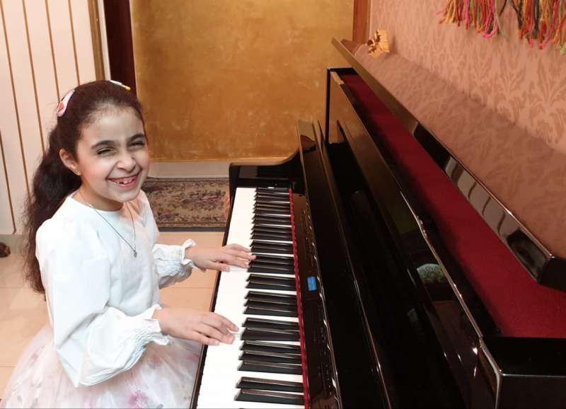 أصغر كفيفة تؤلف موسيقى في مصر: «مقابلتي للريس أسعدت قلبي»