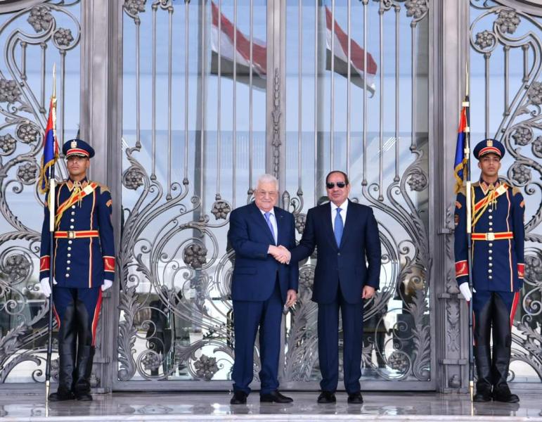 الرئيس الفلسطينى يغادر مصر بعد زيارة رسمية