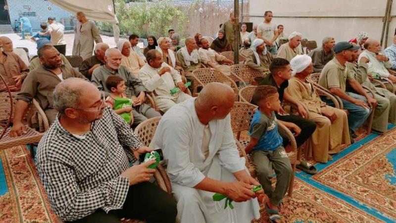 تفاصيل إطلاق «مدارس حقلية» لربط مزارعي البصل بالأسواق المربحة في المنيا