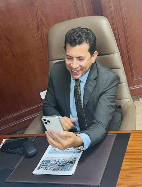وزير الرياضة يهنئ شباب مصر للطائرة بعد التأهل لدور الثمانية بكأس العالم بالأرجنتين