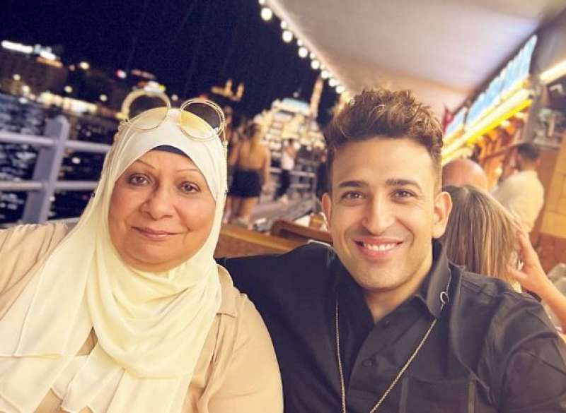 تامر حسين يهنئ والدته بعيد ميلادها: ربنا كرمني بدعواتك الحلوة ورضاكِ عني