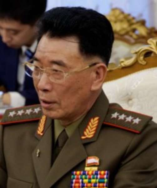 وزير دفاع كوريا الشمالية كانج سون نام 