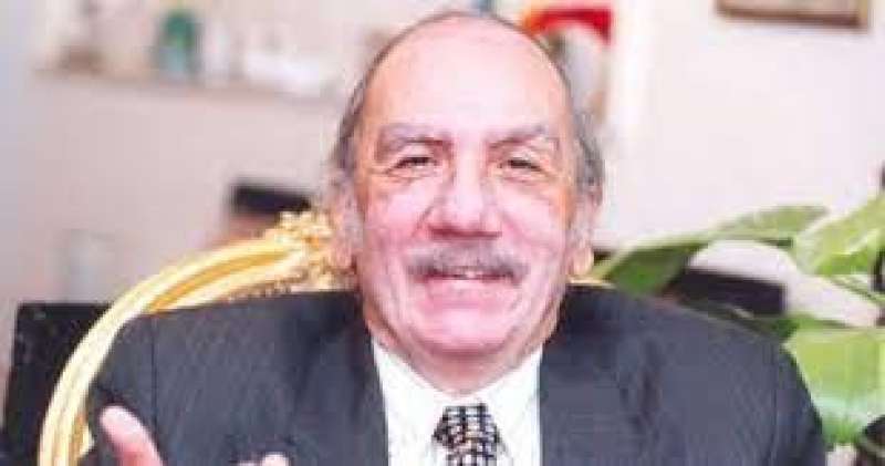 محفوظ عبد الرحمن