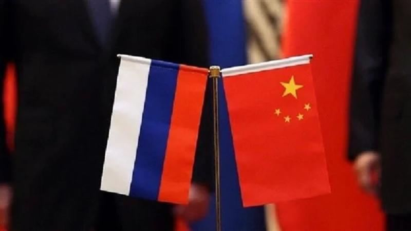 علم روسيا والصين