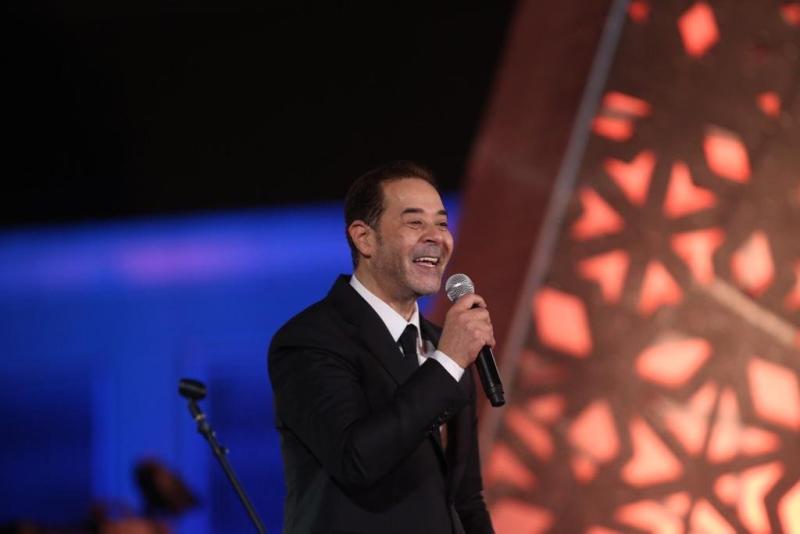 نوستالجيا الدراما.. ”مدحت صالح” يشدو بأغنية جديدة احتفالا بمهرجان القاهرة للدراما