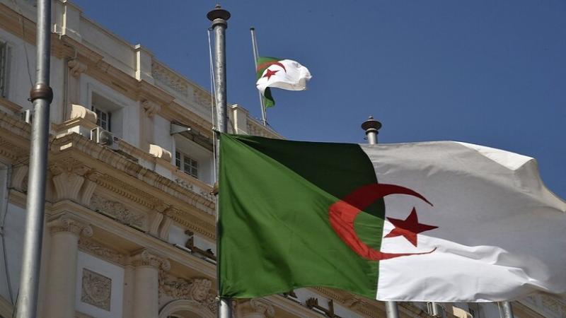 وزير المال الجزائري: إن بلاده تقدمت بترشحها للانضمام لـ ”بريكس” من منطلق  ”خيار سيادي واستراتيجي وتنموي”
