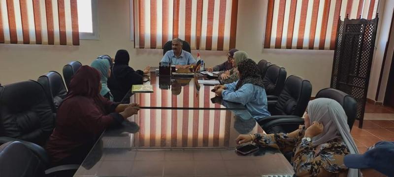 رئيس غارب يعقد لقاء المواطنين الدورى   ويحرص على مناقشة طلباتهم