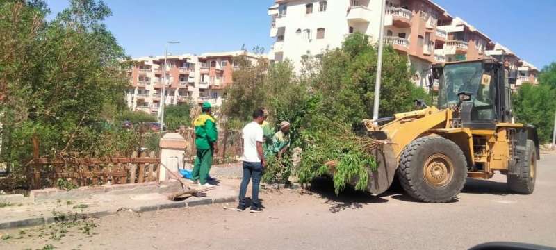 تكثيف النظافة اليومية على مستوى مدينة الغردقة