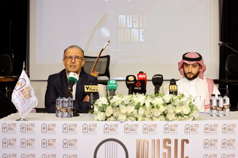 تدشين أول برنامج دبلوم موسيقي معتمد في السعودية يؤهل الخريجين للعمل كمعلمي موسيقى بالمدارس