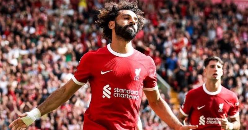 محمد صلاح لاعب ليفربول