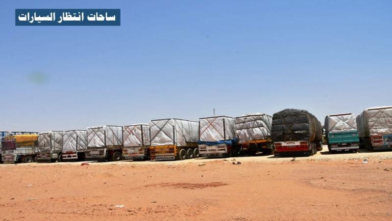 وزارة النقل: واصل الجهود علي مدار الساعة لتقديم كافة أشكال الدعم اللوجيستي لسائقي الشاحنات علي الحدود المصرية السودانية