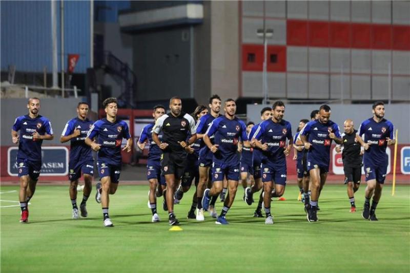 اليوم استعداداً للسوبر الأفريقي.. رباعى الأهلى ينتظم فى التدريبات الجماعية
