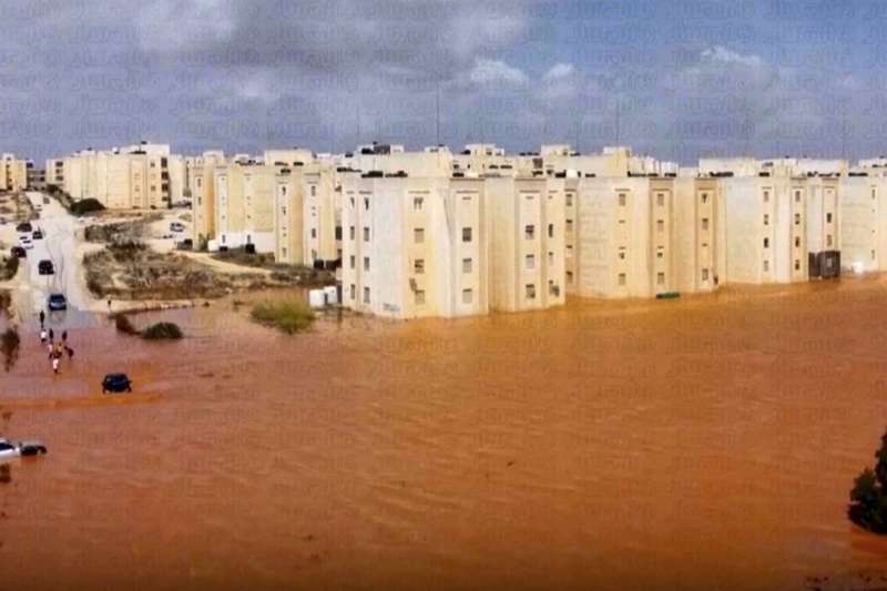 إعصار مدمر و نداءات استغاثة.. ”دانيال” يحول مدن ليبية إلى ركام والخسائر كارثية والجثث في كل مكان