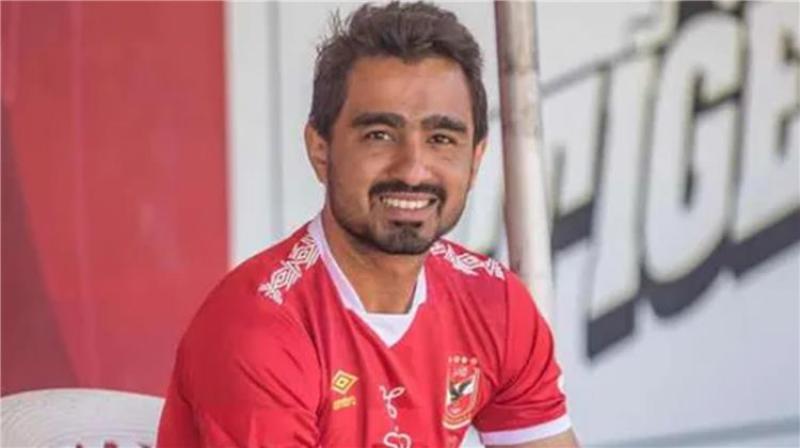 فاركو يتعاقد رسميًا مع محمد فخري من الأهلي