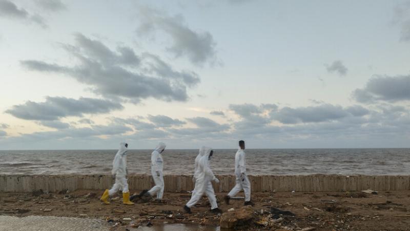 ”الصحة العالمية” تناشد السلطات الليبية التوقف عن دفن ضحايا الفيضانات في مقابر جماعية