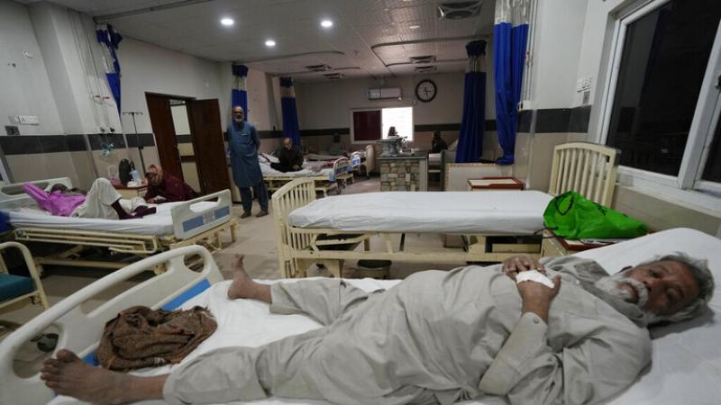 إصابة 12 باكستاني على الأقل بالعمى بسبب دواء ملوث