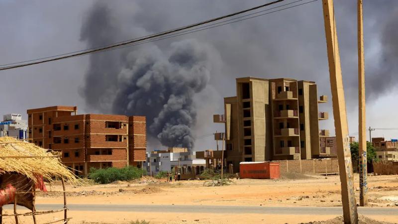 استمرار القصف المتبادل بين الجيش السوداني والدعم السريع وانطلاق حرب المسيرات في الخرطوم