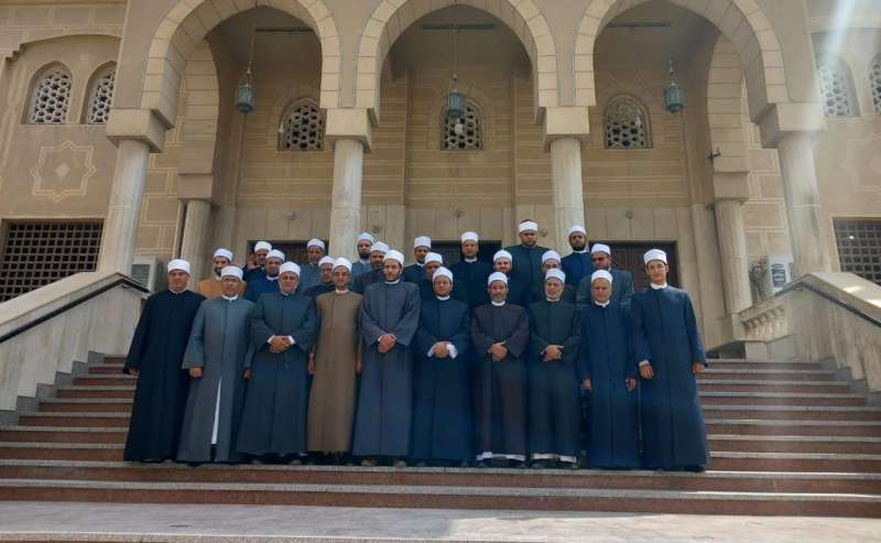 «البحوث الإسلامية» يوجه القافلة التوعوية السادسة لشمال سيناء