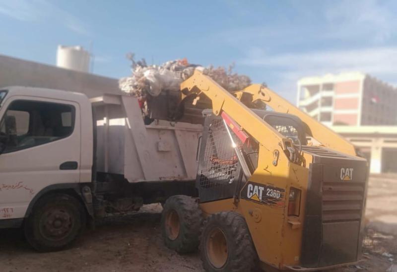 رفع 2212 طن قمامة وأتربة خلال حملات نظافة مكبرة بكفر الشيخ